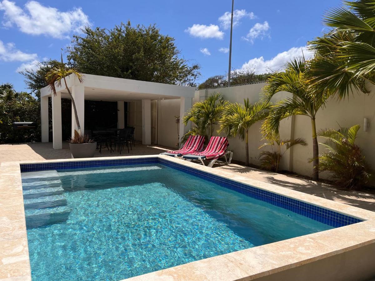 Andira Apartments Willemstad Exterior foto